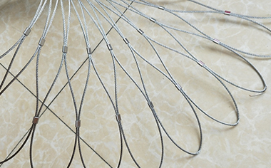 不銹鋼卡扣繩網(wǎng)