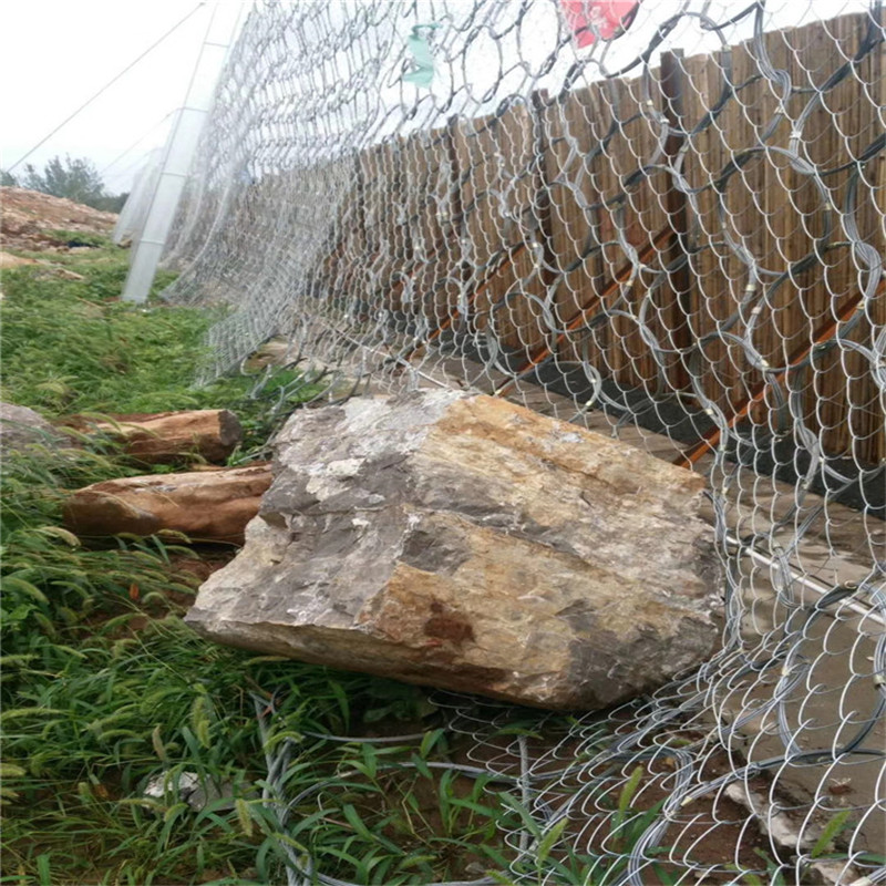 rocco柔性環(huán)形攔石網(wǎng) 虎易網(wǎng).jpg